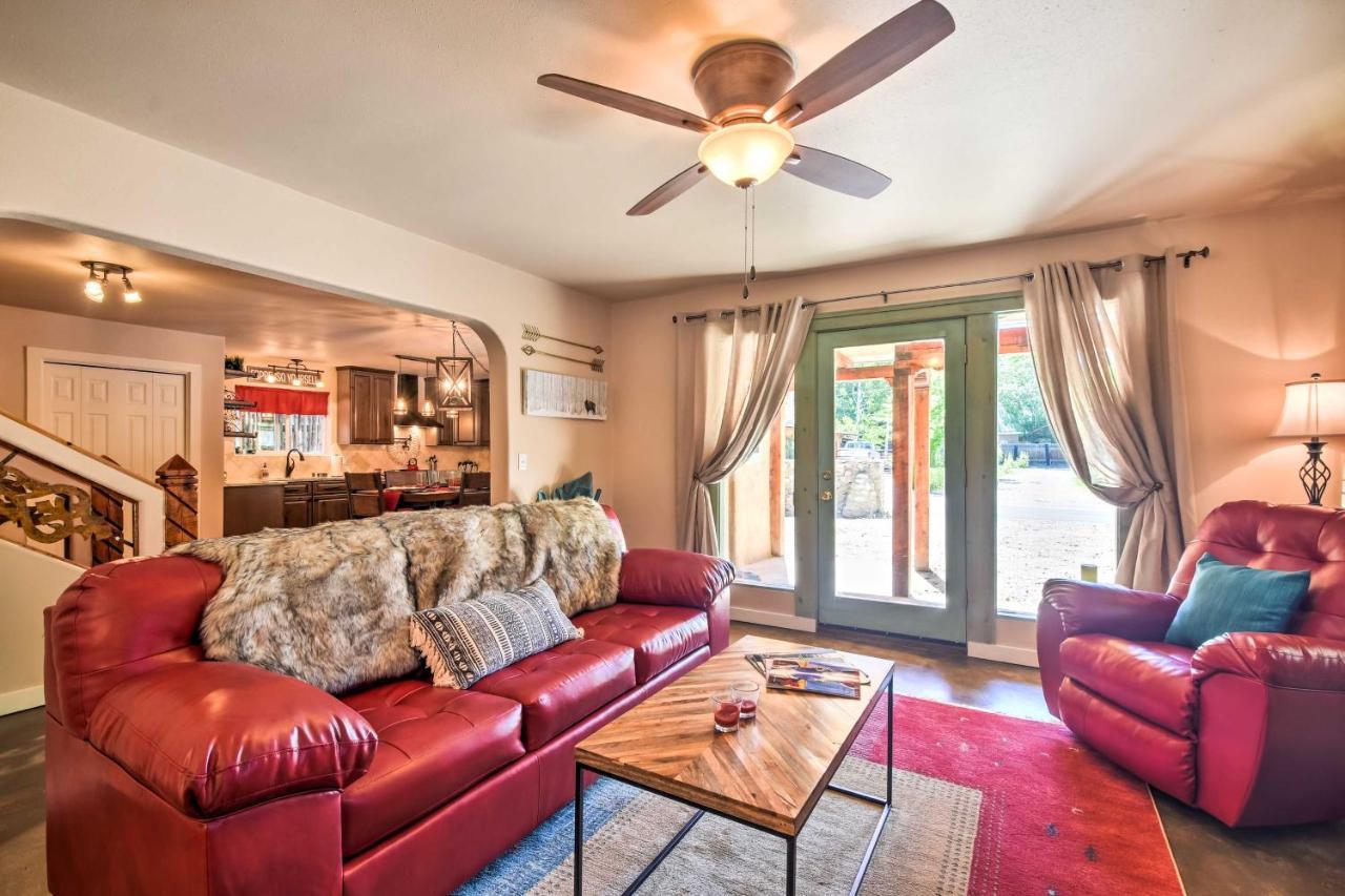Cozy Home With Media Room Short Walk To Taos Plaza! Экстерьер фото